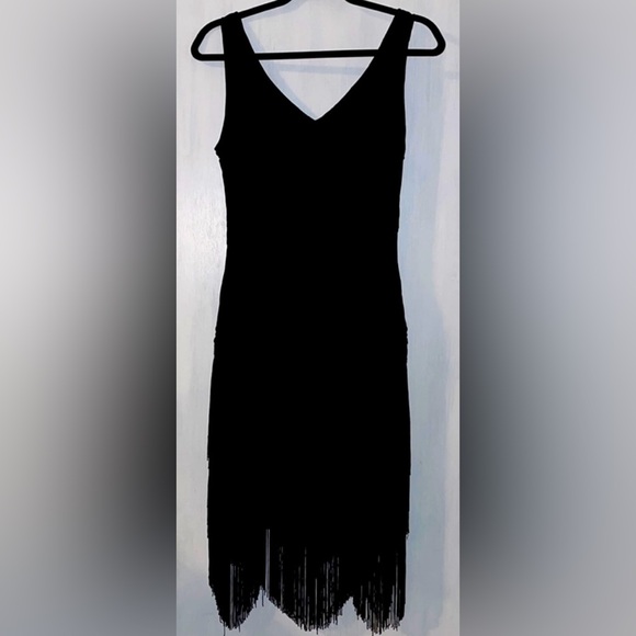 BABEYOND Small Roaming 20’s Flapper Dress ( Black). - Picture 4 of 14